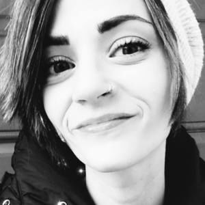 Meet your Posher, Daniella